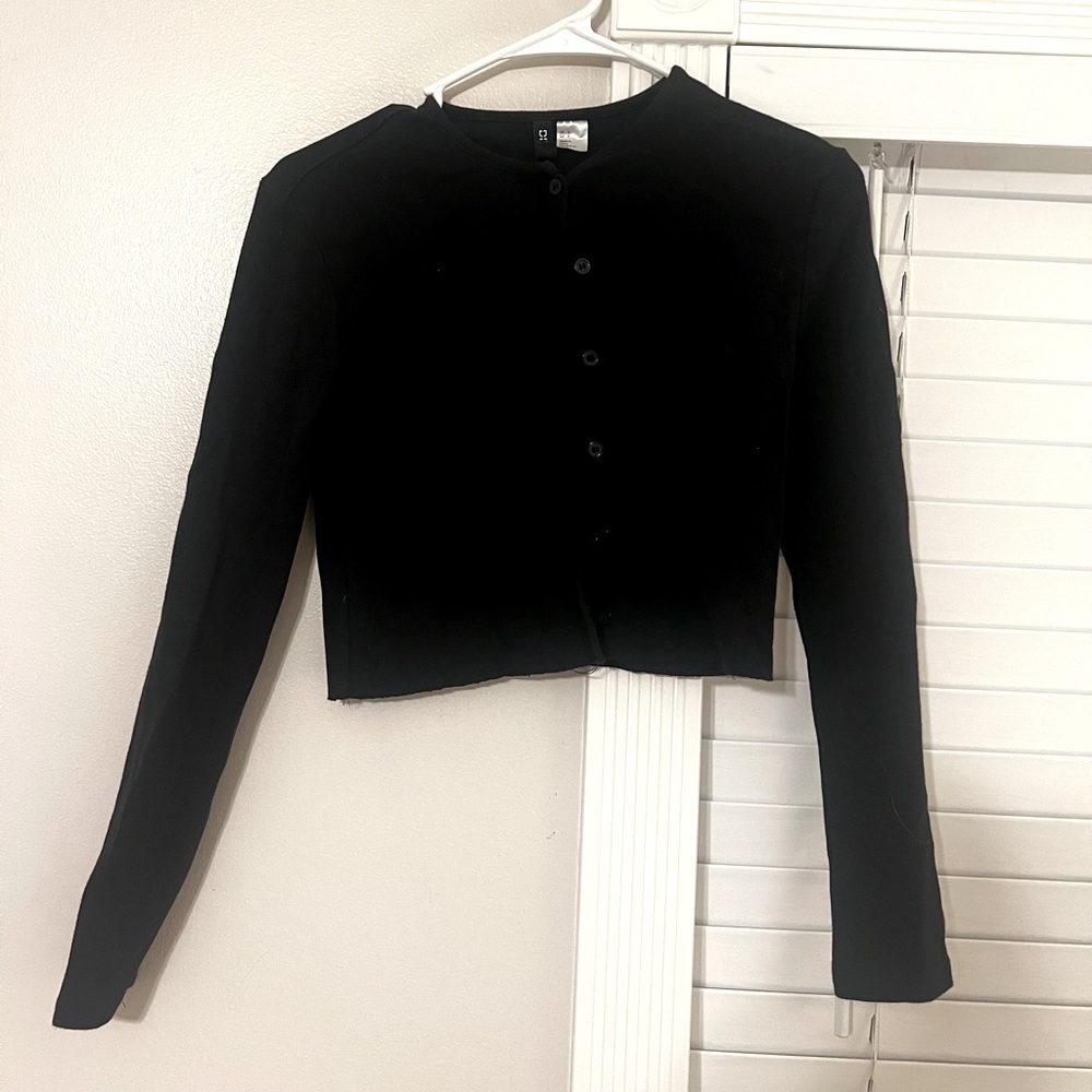 CROPPED BLACK CARDIGAN (button up, XS or S)